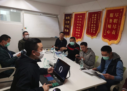 華西安裝公司與鉑瑯房地產開發(fā)公司開展交流學習